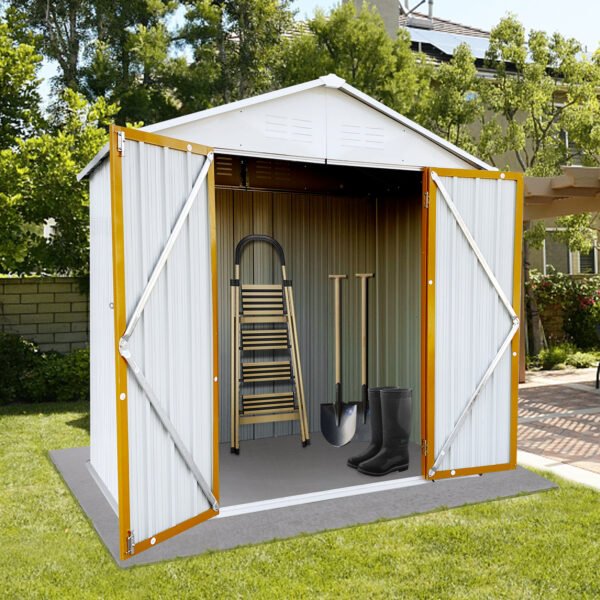 Outdoor storage sheds